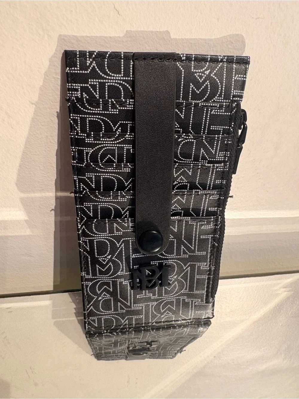 Badgley Mischka vegan leather wallet